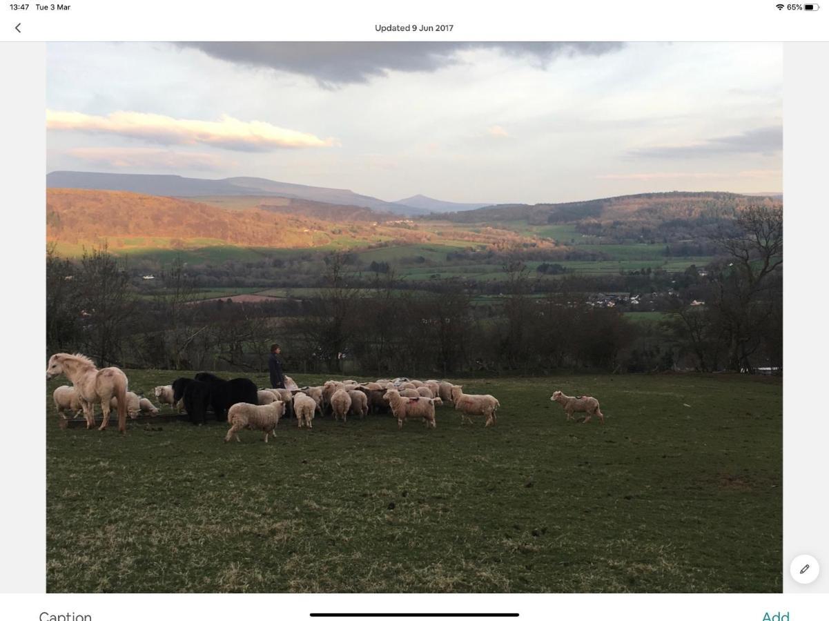 Ty Fferm Hen, Ancient Farmhouse, Coity Bach Talybont-on-Usk Esterno foto
